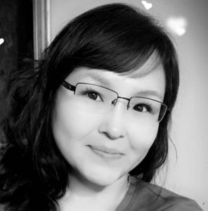 Meet your Posher, April